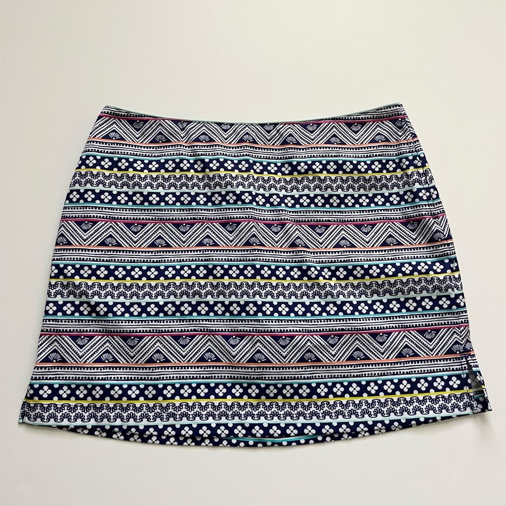 Vineyard Vines Patterned Performance Skort -Size … - image 1